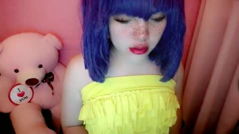 cute online show from 06-10-26, 10:30