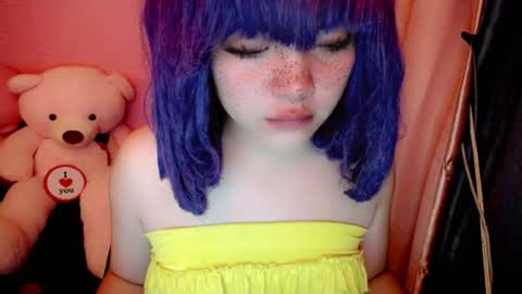 cute online show from 07-20-26, 10:45