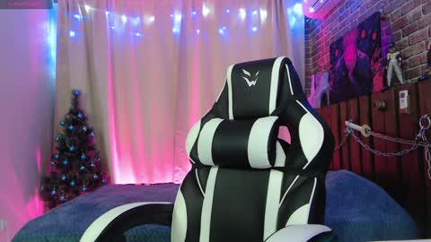 AURORA NATSUKI online show from 12-12-24, 11:07