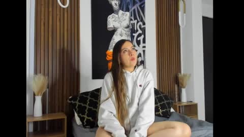 aurora_palmer online show from 02-11-25, 04:44