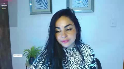 Snapshot of aurora_williams1 chatting on 03-17-26, 01:21 Aurora online show from 03-17-26, 01:21