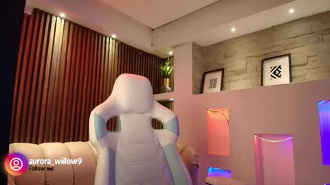 Snapshot of aurora_willow9 chatting on 12-02-25, 03:12 aurora_willow9 online show from 12-02-25, 03:12