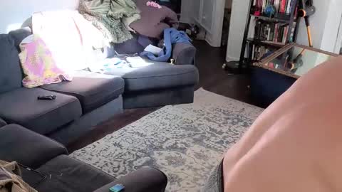 Snapshot of auroraandorion chatting on 10-21-25, 04:08 Aurora and Orion online show from 10-21-25, 04:08