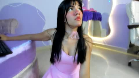 Snapshot of auroracute2 chatting on 11-05-25, 01:11 auroracute2 online show from 11-05-25, 01:11