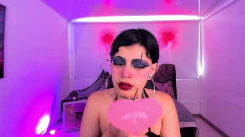 Snapshot of auroradiaz_ chatting on 10-24-25, 07:43 Aurora Diaz online show from 10-24-25, 07:43