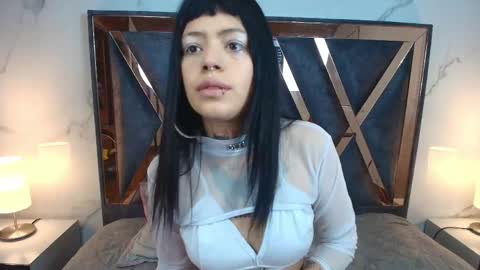 Aurora Diaz online show from 05-19-26, 11:49