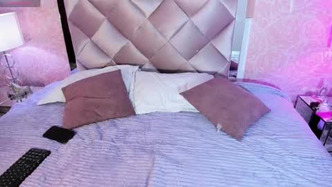 Aurora online show from 01-28-25, 08:04