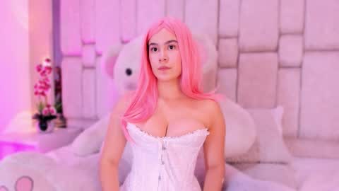 Snapshot of auroraflowers chatting on 11-30-25, 07:51 Aurora online show from 11-30-25, 07:51