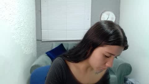 Snapshot of aurorafuckpussy chatting on 12-05-25, 03:09 aurorafuckpussy online show from 12-05-25, 03:09