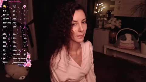 Aurora online show from 02-25-25, 10:04