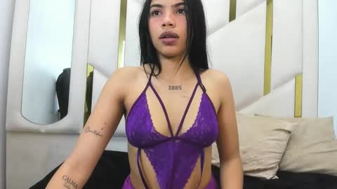 aurorahoney32 online show from 06-08-26, 09:04