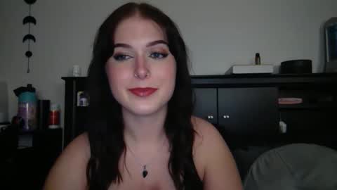 Snapshot of auroralightz1 chatting on 09-20-25, 02:34 auroralightz1 online show from 09-20-25, 02:34