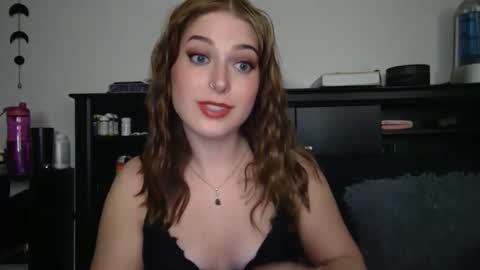 Snapshot of auroralightz1 chatting on 10-29-25, 01:19 auroralightz1 online show from 10-29-25, 01:19