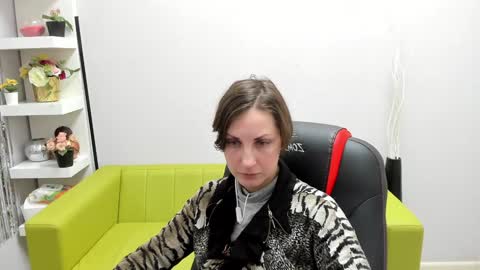 Aurora online show from 12-21-24, 07:06