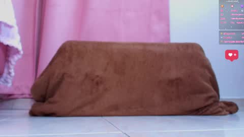 Snapshot of aurorasim chatting on 03-05-25, 04:24 Aurora online show from 03-05-25, 04:24