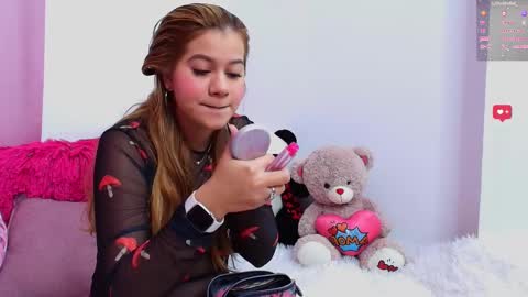 Snapshot of aurorasim chatting on 03-06-25, 01:24 Aurora online show from 03-06-25, 01:24