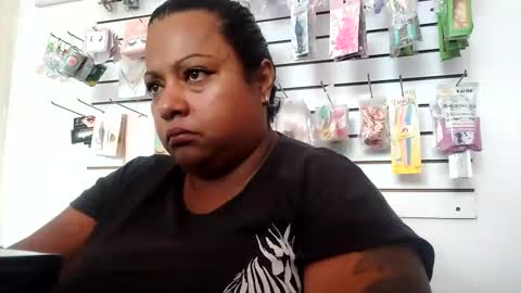 Snapshot of auroraxbbw chatting on 10-08-25, 07:11 Aurora online show from 10-08-25, 07:11