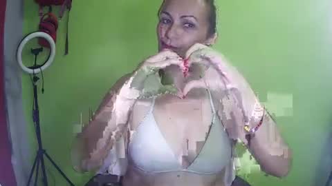 aurori997239 online show from 11-27-25, 10:01