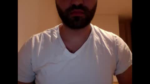 Snapshot of aussie099 chatting on 11-10-25, 11:31 aussie099 online show from 11-10-25, 11:31