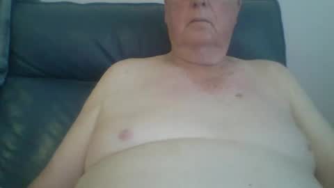 Snapshot of aussie1955 chatting on 12-01-24, 07:58 aussie1955 online show from 12-01-24, 07:58