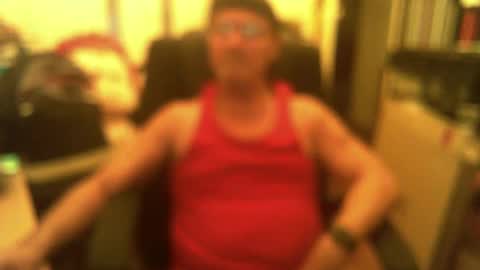 Snapshot of aussiebumm chatting on 02-04-25, 12:00 Aussiebumm online show from 02-04-25, 12:00