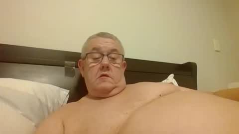 aussieg online show from 05-18-26, 04:40