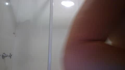 Snapshot of aussielovingxxx chatting on 12-03-24, 09:11 Milf4u online show from 12-03-24, 09:11