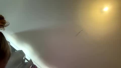 Snapshot of aussielovingxxx chatting on 01-03-25, 06:33 Milf4u online show from 01-03-25, 06:33