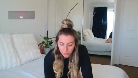 aussielulu online show from 09-18-25, 01:18