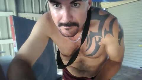 aussiemandon962425 online show from 12-19-25, 08:49