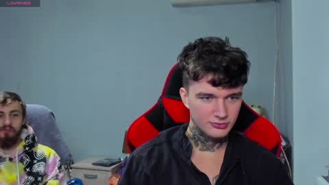 Austen online show from 12-21-24, 04:57