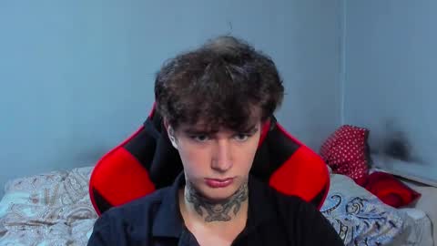 Austen online show from 02-12-25, 05:37