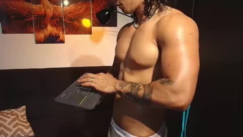 Snapshot of austiin_haze chatting on 11-10-25, 09:25 Austin online show from 11-10-25, 09:25