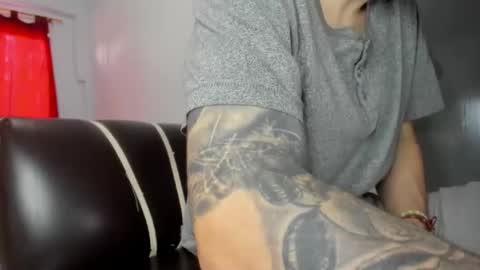 Snapshot of austin1119a chatting on 01-11-25, 06:33 austin1119a online show from 01-11-25, 06:33