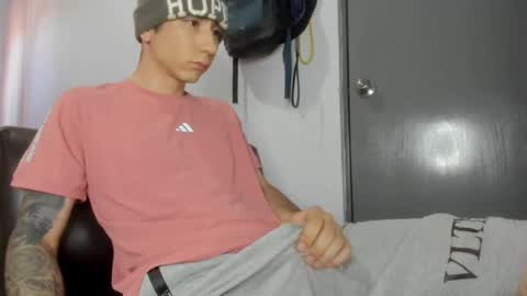 Snapshot of austin1119a chatting on 01-18-25, 05:15 austin1119a online show from 01-18-25, 05:15