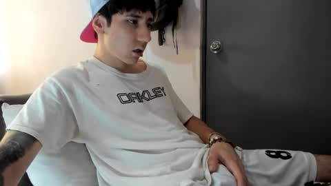 Snapshot of austin1119a chatting on 10-30-25, 05:46 austin1119a online show from 10-30-25, 05:46