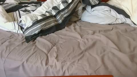 Austin online show from 04-19-26, 07:07