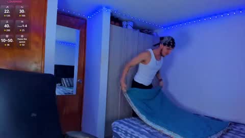 A online show from 03-07-25, 01:53