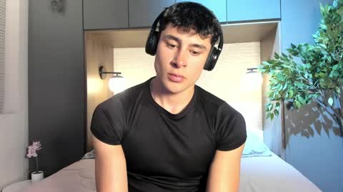 Austin  online show from 04-04-26, 07:11