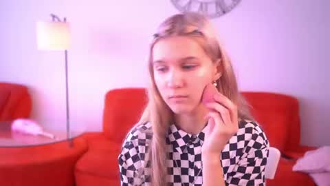 Anabel online show from 07-20-26, 04:38