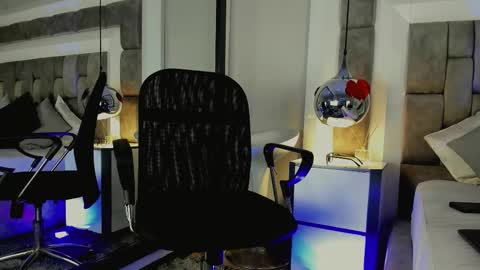 austinreeds online show from 03-07-26, 12:46