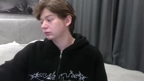 ausxuw online show from 09-25-25, 04:49