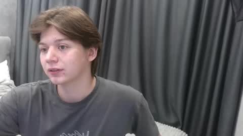 ausxuw online show from 09-26-25, 02:04