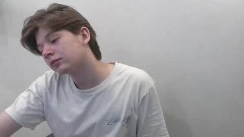 ausxuw online show from 10-01-25, 05:02