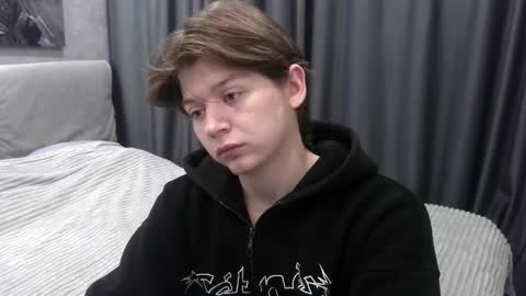 ausxuw online show from 10-19-25, 09:15