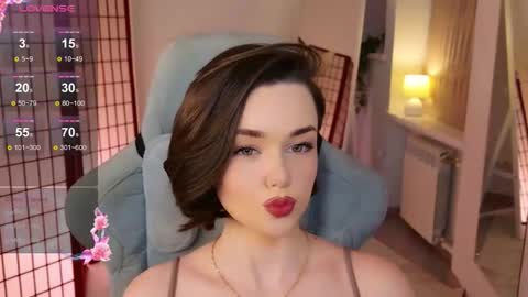 Snapshot of ava_blushy chatting on 03-27-26, 02:50 Ava online show from 03-27-26, 02:50