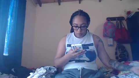 Ava Jordana online show from 01-21-25, 05:20