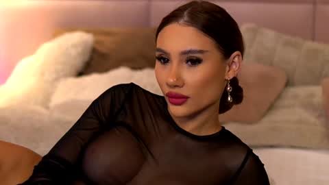 Snapshot of ava_heath chatting on 12-19-24, 10:00 Ava online show from 12-19-24, 10:00