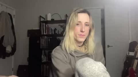 Ava online show from 02-12-26, 02:17