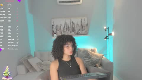 Snapshot of avalon_badger chatting on 12-27-24, 12:18 Avalon online show from 12-27-24, 12:18